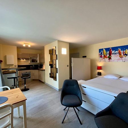 Apartmán Les 3 Tours Et Parking La Rochelle  Exteriér fotografie